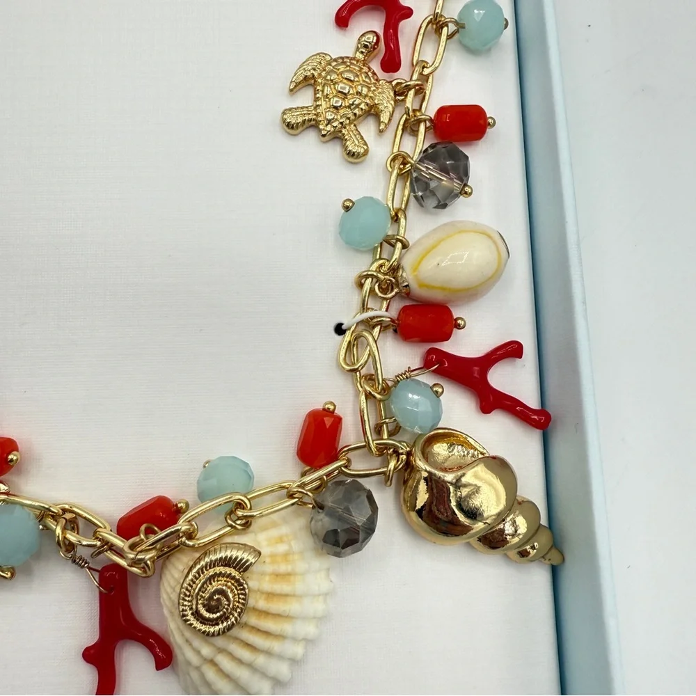 House of Harlow Natural Shell Necklace 17” with 3” Extender, (NIB) New in Box